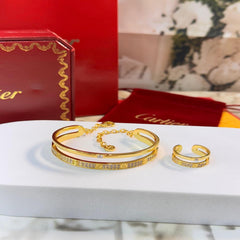 اسوارة وخاتم من ماركة كارتير