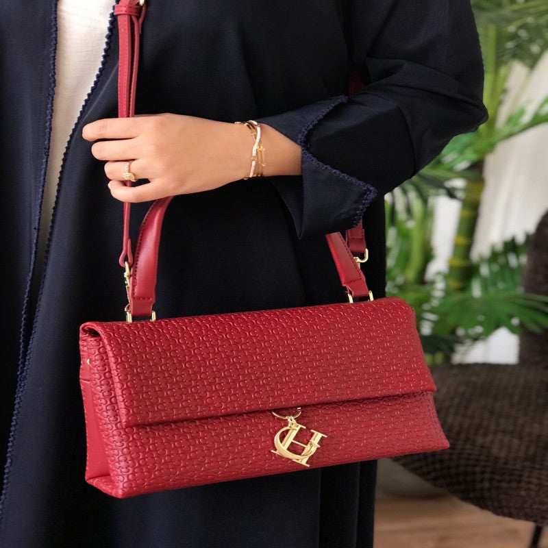 شنطة نسائية من ماركة كارولينا هريرا CH